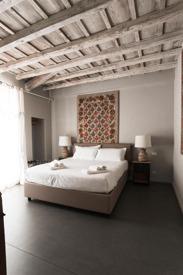 Charming Penthouse In Piazza Venezia With Terrace Apartment โรม ภายนอก รูปภาพ